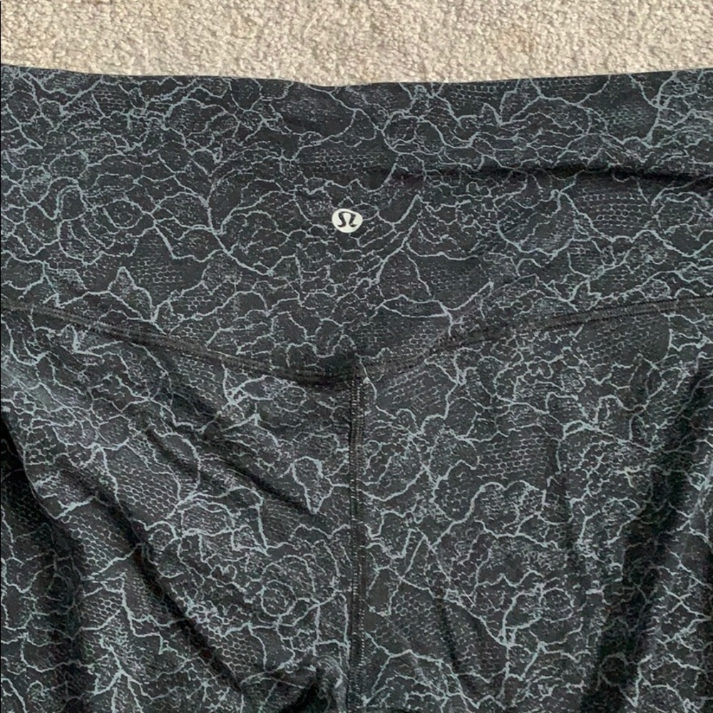 Rare lululemon align 25 inch